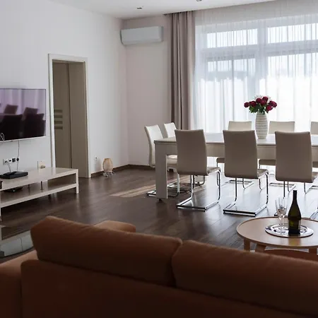 Luxury With Sauna - 185 M2 * Kassa