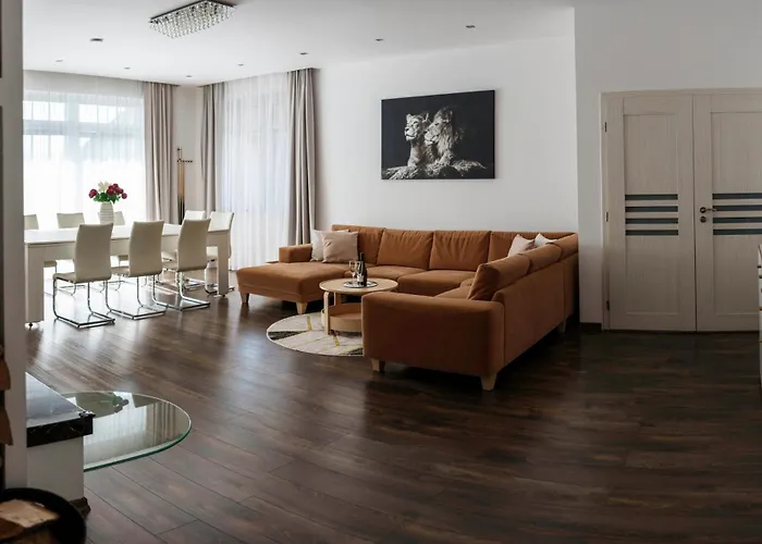 Luxury With Sauna - 185 M2 *