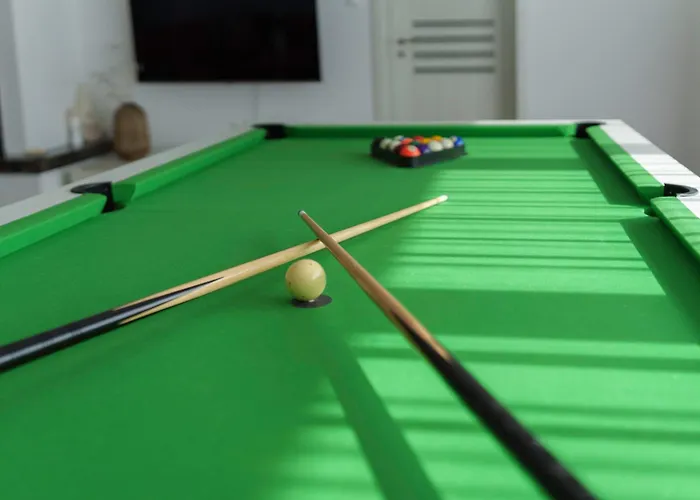 Luxury With Sauna - 185 M2 Apartment *